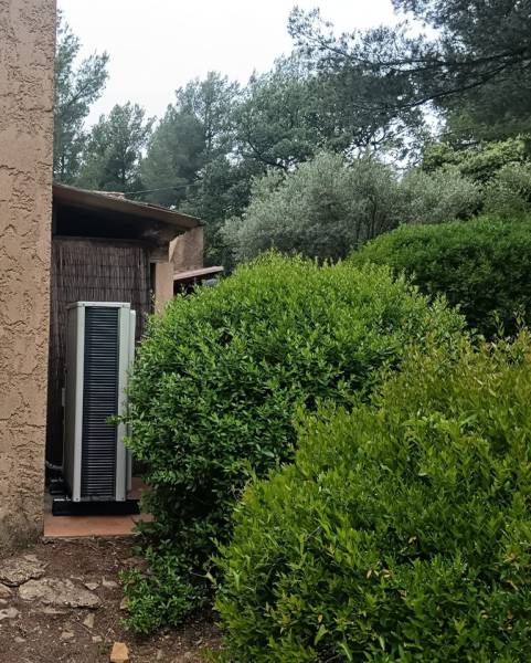 Unité extérieur vue de coté